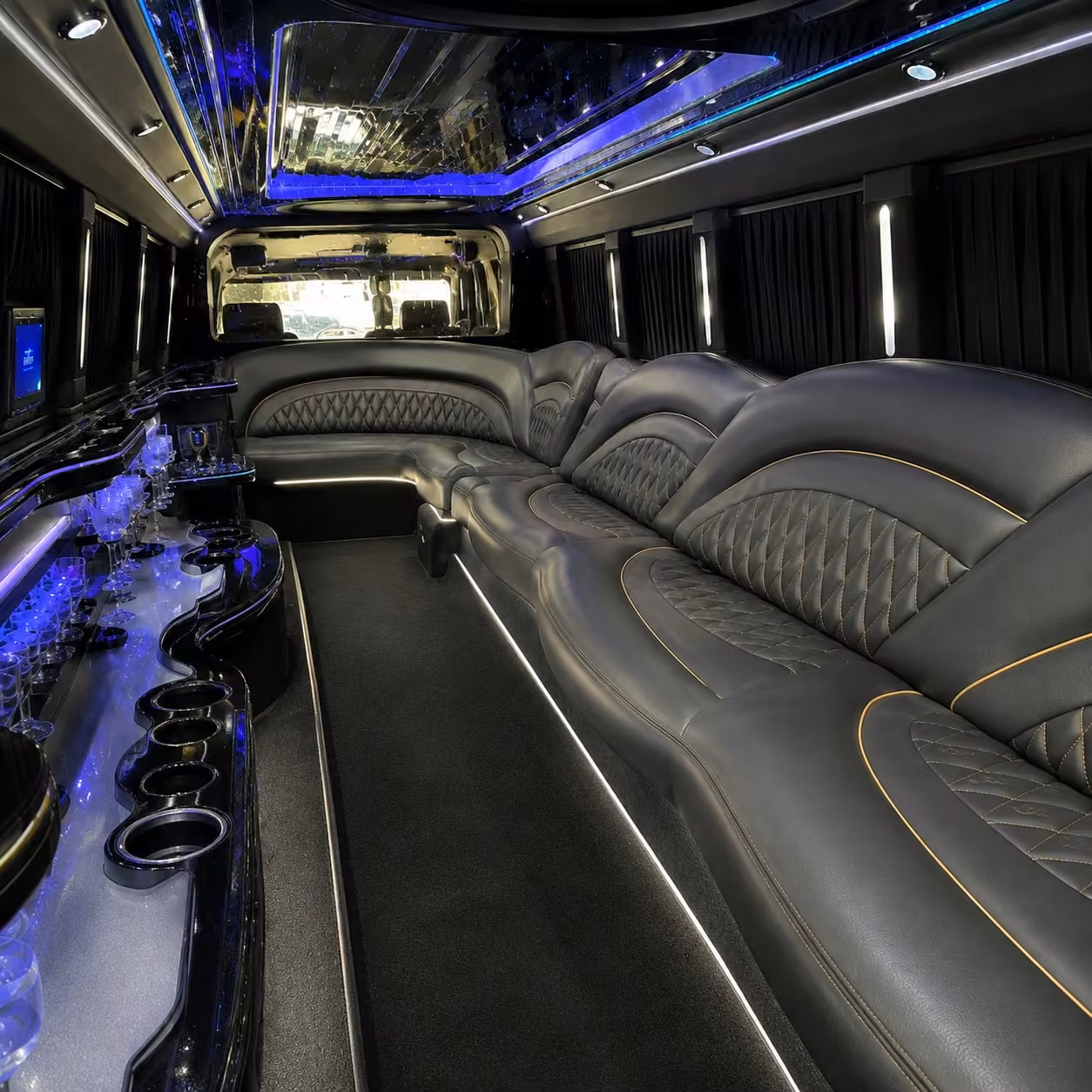 chrysler 300 limo inside